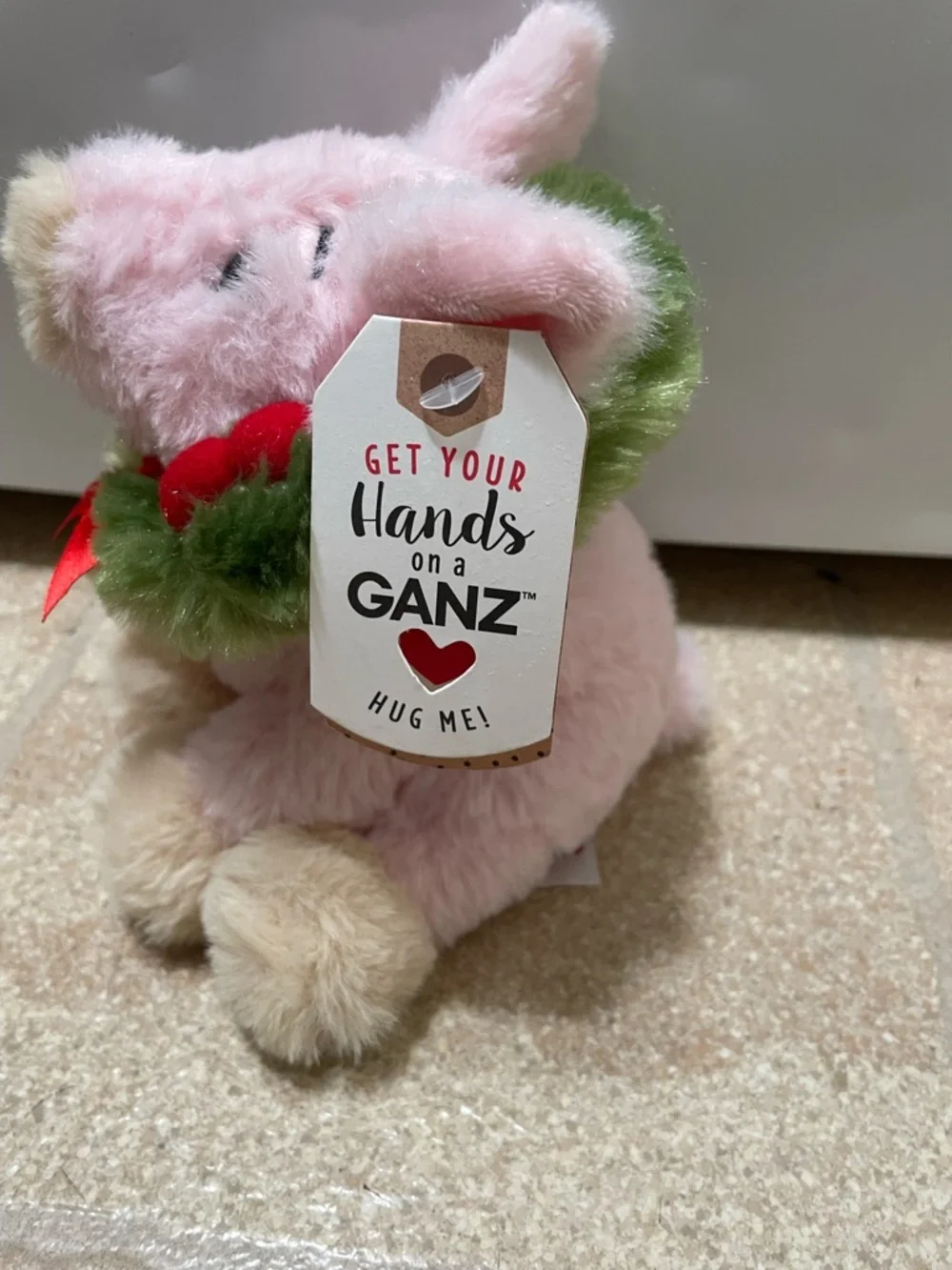 Ganz Yuletide Wreath Pink and White Pig Plush Stuffed Animal Christmas 6